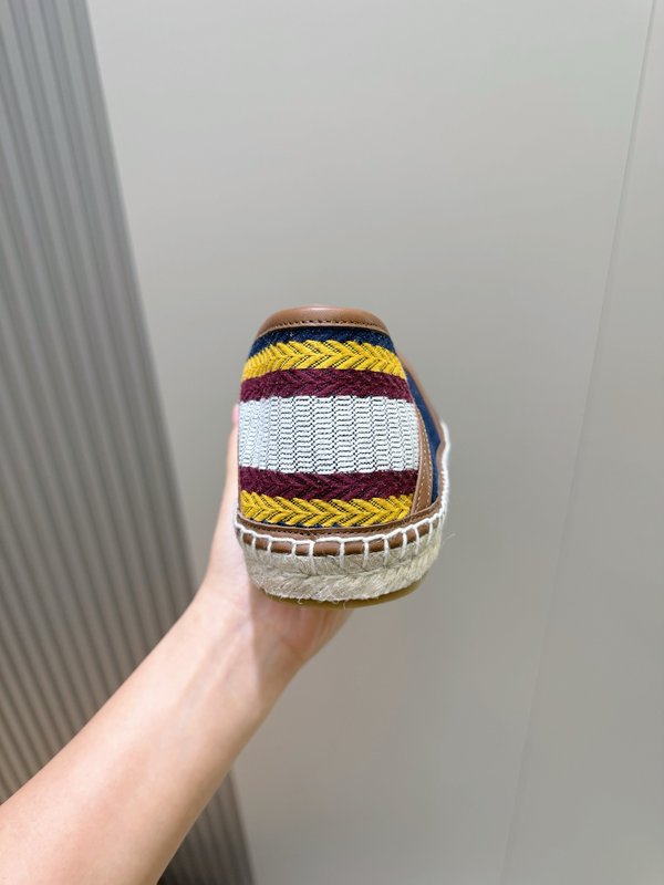 GUCCI 이탈리아 수입 스웨이드 어부신 001-196539