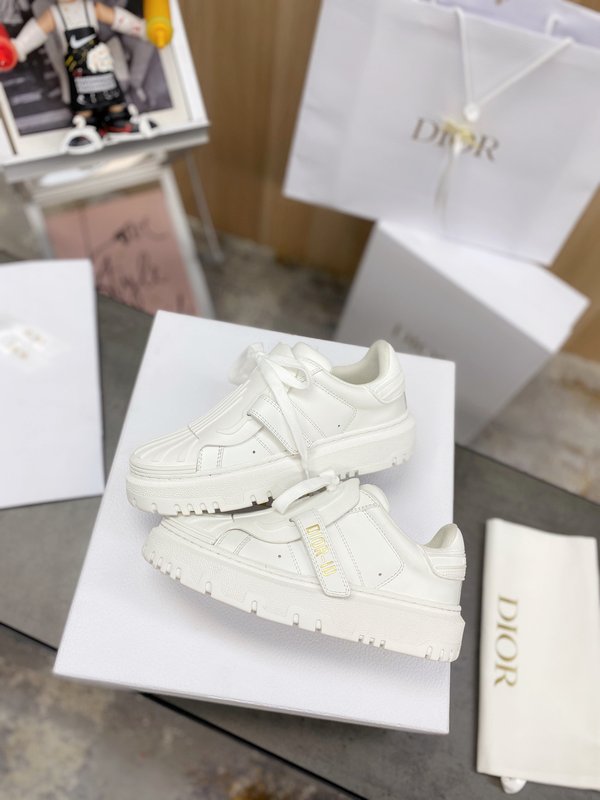 DIOR 커플 클래식 조개껍질 헤드 화이트 슈즈 001-196624