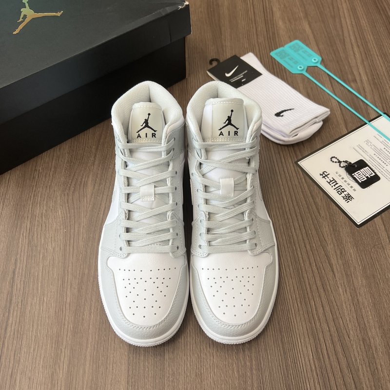 Air Jordan 1 Mid 백색 회색 카모 운동화 001-196635