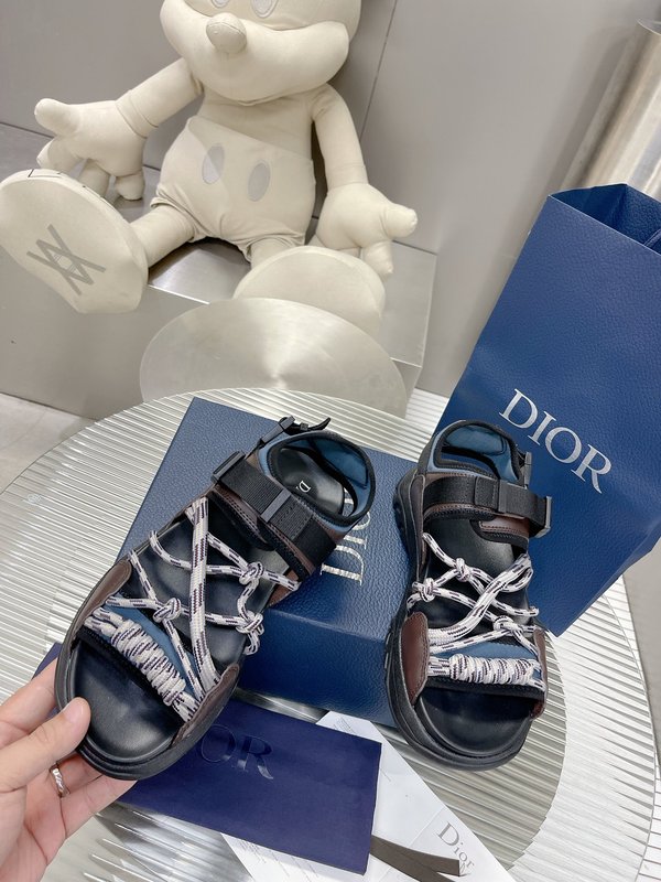 Dior H-Town 블랙 내추럴 샌들 001-196660