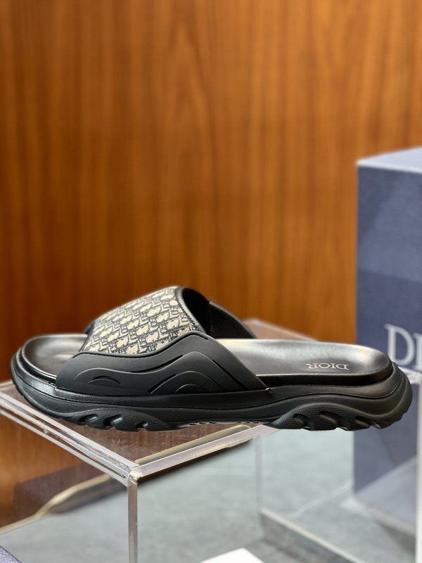 Dior 디오르 오블리크 프린트 소 가죽 슬리퍼 001-196686