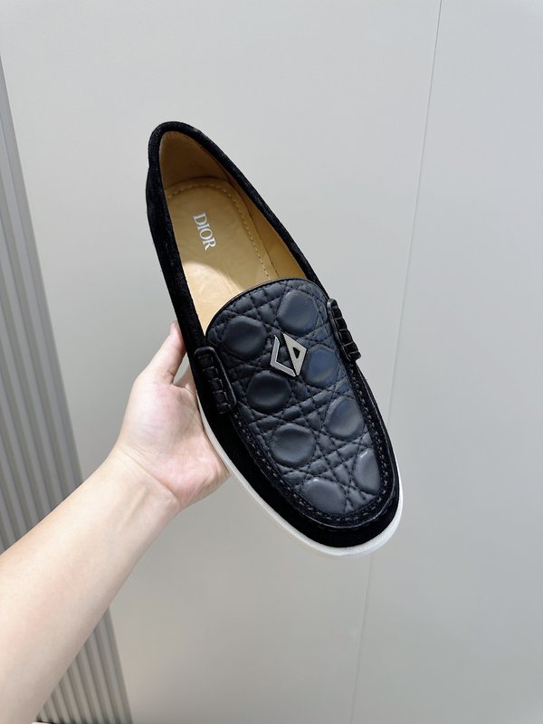 Dior Granville 남성 스웨이드 로퍼 001-196765