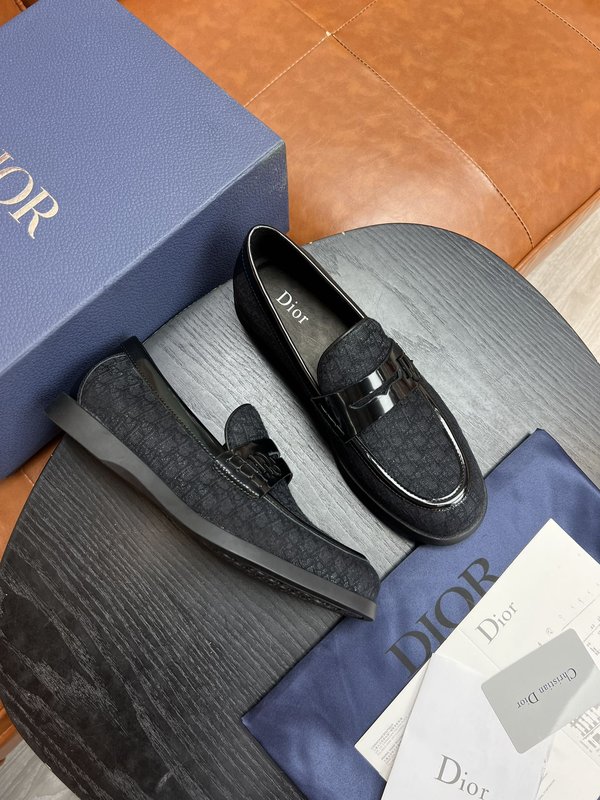 Dior 디오르 남성 블랙 로퍼 구두 001-196790