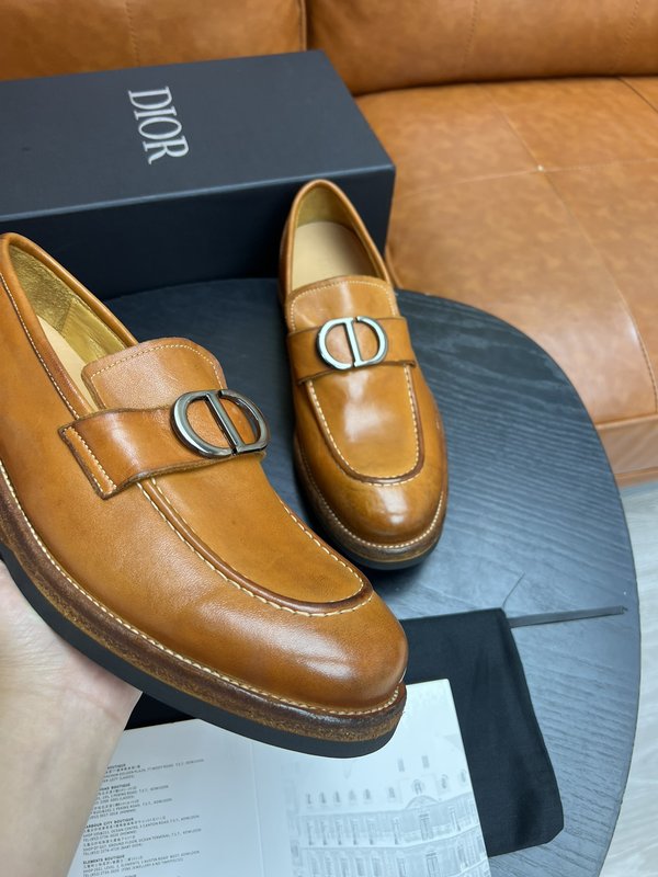 Dior 디오 레이스업 조각상 워시드 가죽 구두 001-196793