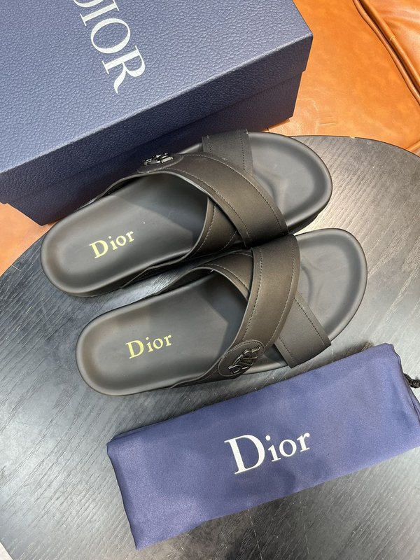 Dior 디오르 신규 여름 남성 소가죽 슬리퍼 001-196794