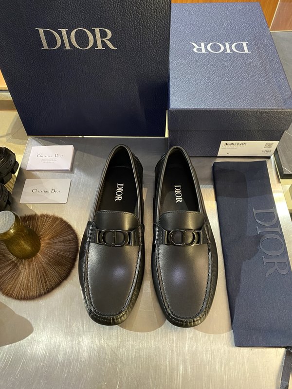 Dior Odeon 소가죽 수제 로퍼 001-196801