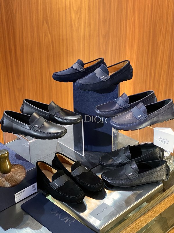 Dior Odeon 소가죽 수제 로퍼 001-196802