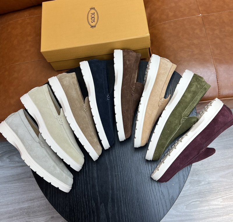 TODS 클래식 캐주얼 로퍼 001-197198