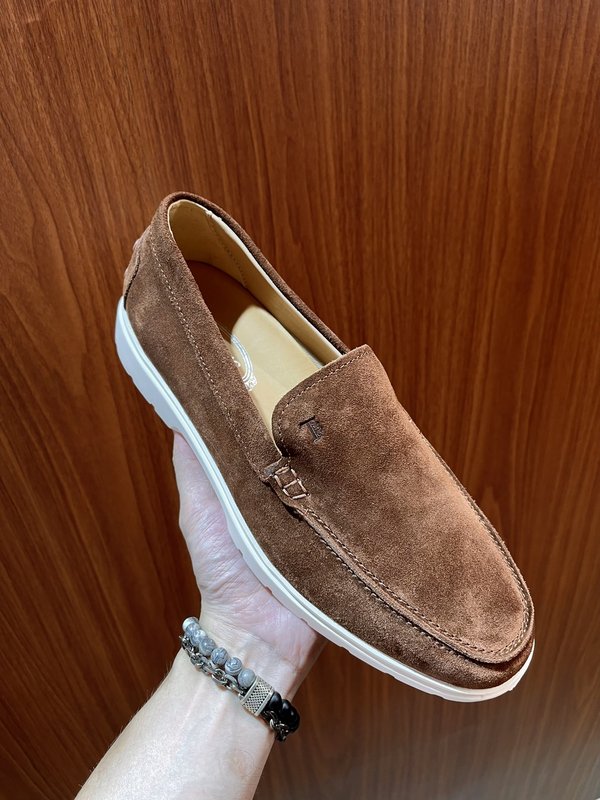 TOD's 2023 초가을 가죽 로퍼 001-197214