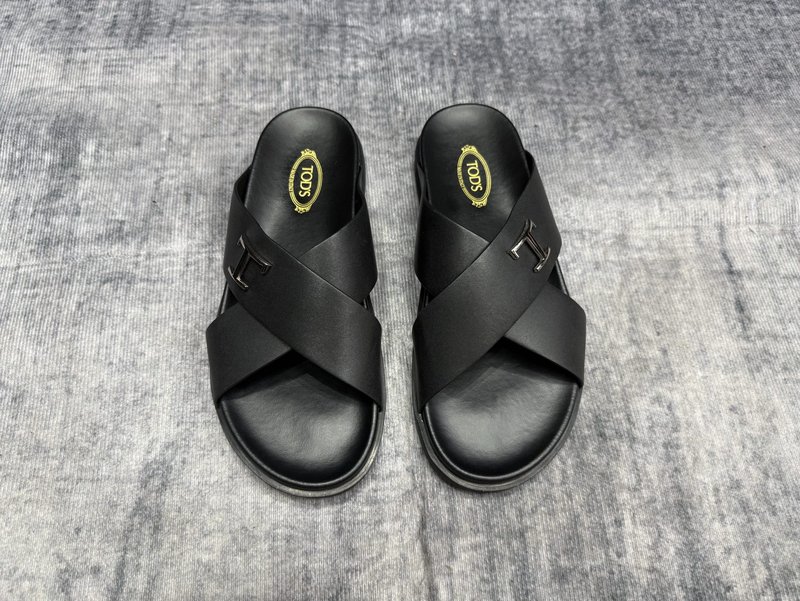 TOD'S 토즈 신규 블랙 슬리퍼 001-197279