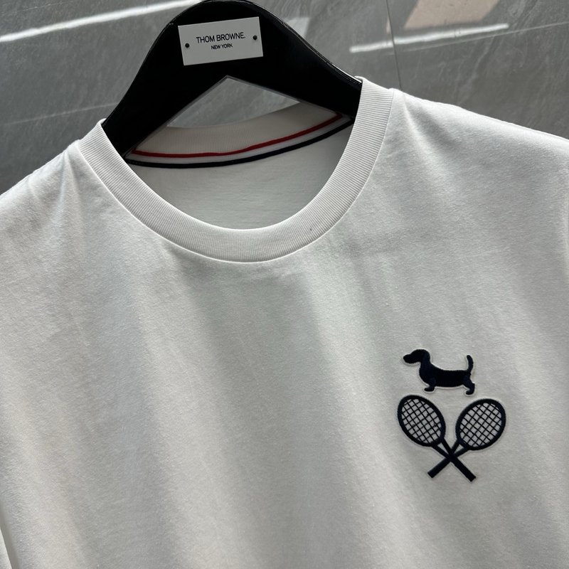 Thom Browne 강아지 자수 반팔 001-197327