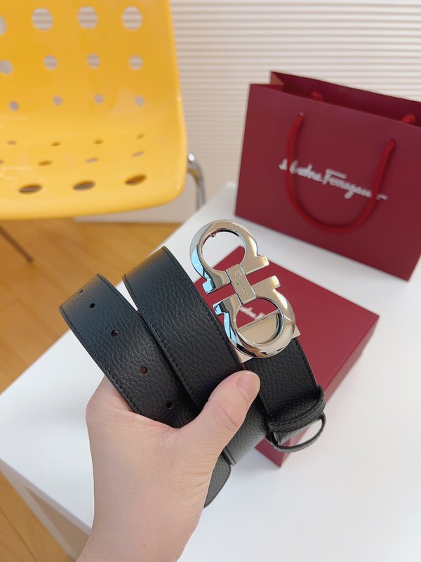 페라가모 Ferragamo 우아한 버클 벨트 001-197411