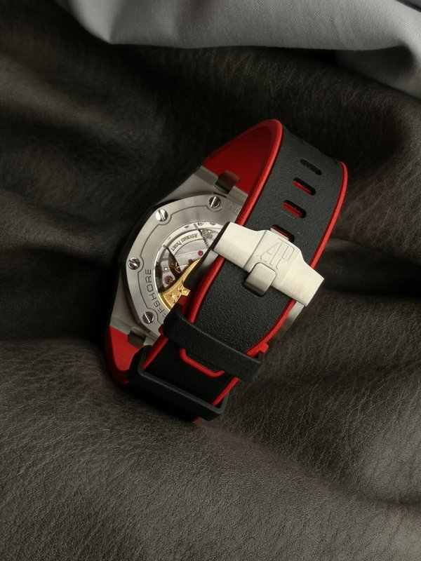 오데마 피게 로얄 오크 오프쇼어 오토매틱 시계 001-199578
