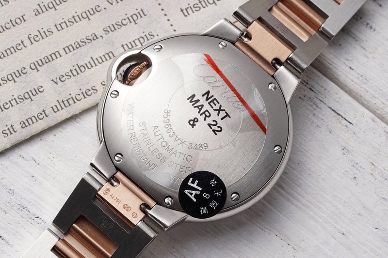 까르띠에 발롱블루 33mm 스테인리스 스틸 시계 001-200094