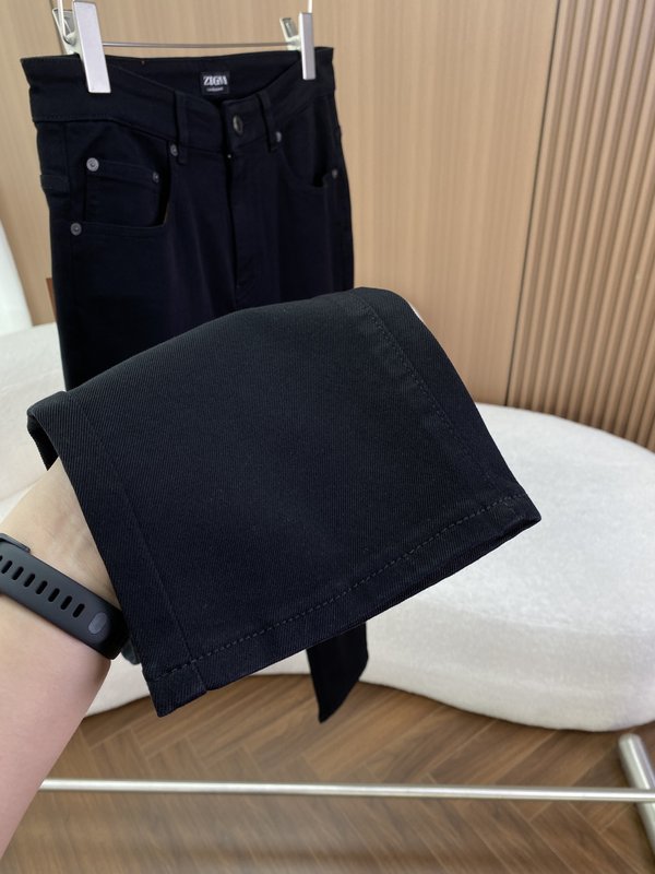 제냐 블랙 슬림 핏 캐주얼 데님 팬츠 001-202241