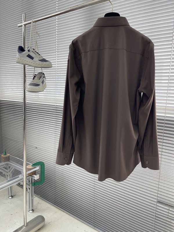 Kiton 남성 면 소재 자수 칼라 긴팔 셔츠 001-202291