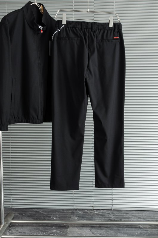 Kiton 남성 캐주얼 스포츠 세트 재킷 바지 001-202416