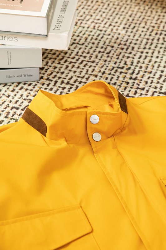 Kiton 스탠드 칼라 웨이스트 조절 가능 트렌치 재킷 001-202429