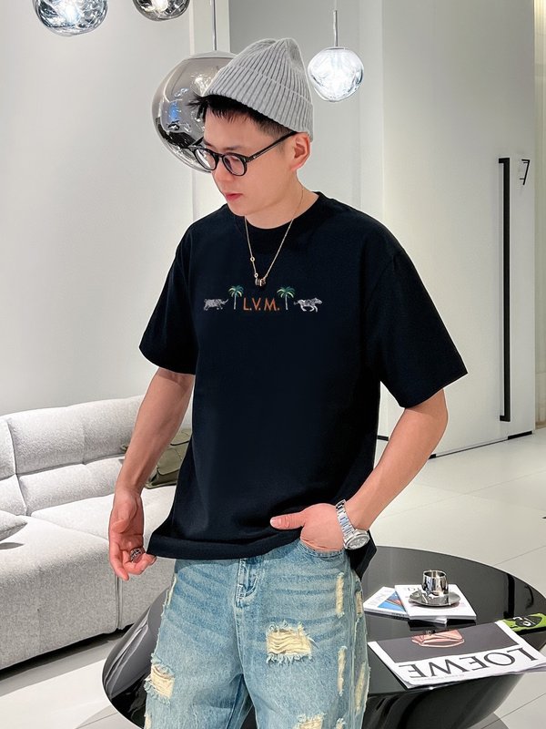 루이비통 레터링 동물 자수 반팔 티셔츠 001-202669