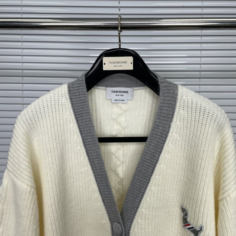 톰브라운 강아지 자수 후드 니트 가디건 아우터 001-203022