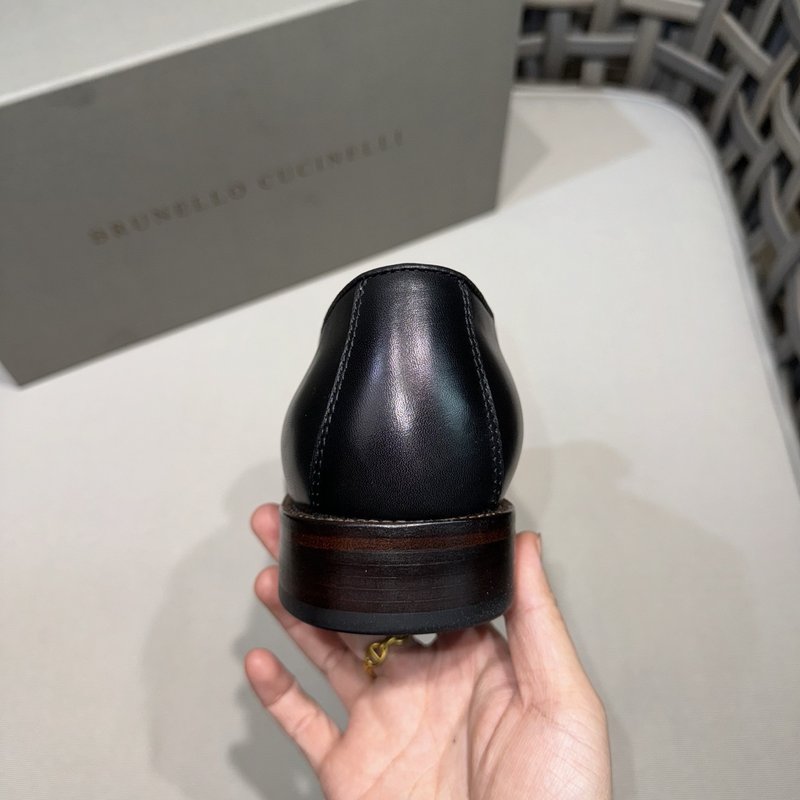 Brunello Cucinelli 가죽 모카신 001-203850