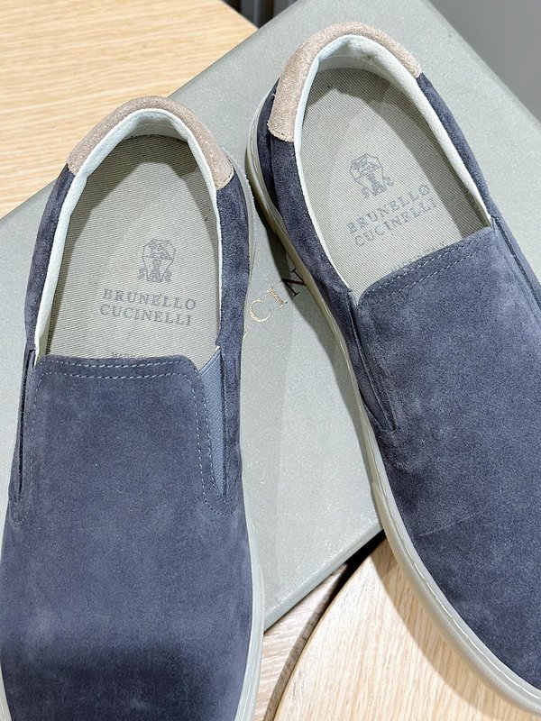 브루넬로 쿠치넬리 남성 스웨이드 로퍼 001-203882