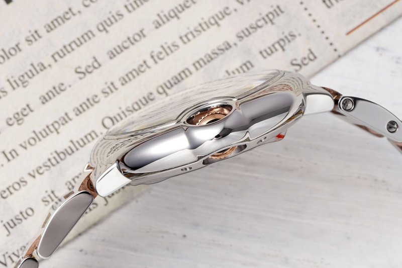 까르띠에 발롱블루 33mm 스테인리스 스틸 시계 001-205444