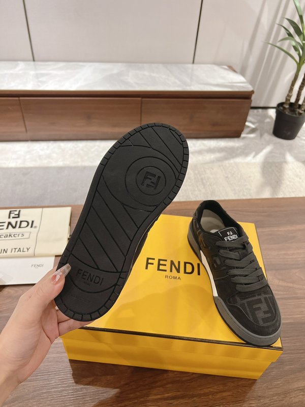 펜디 커플 레트로 캐주얼 운동화 001-205606