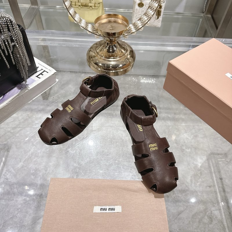 미우미우 스트랩 발레리나 플랫슈즈 001-205966