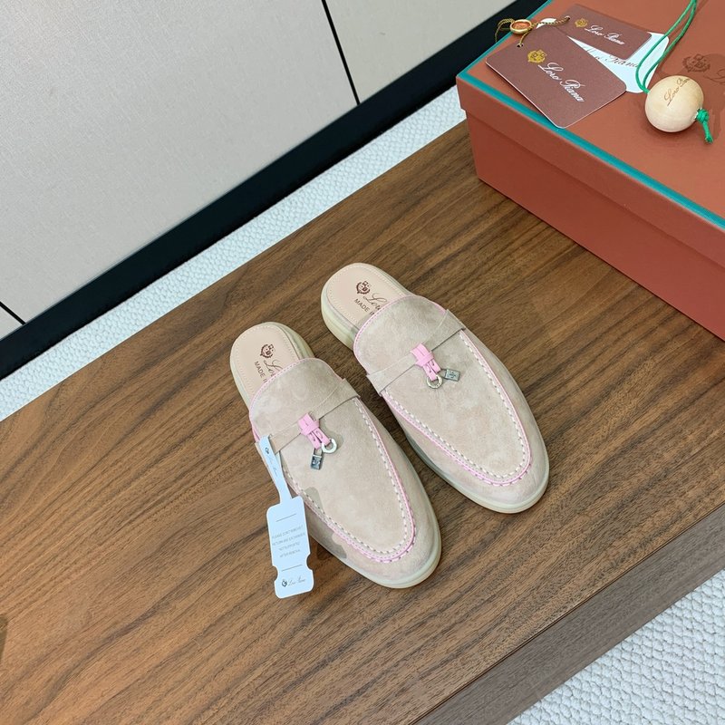 로로피아나 캐시미어 록 스티치 뮬 001-206216