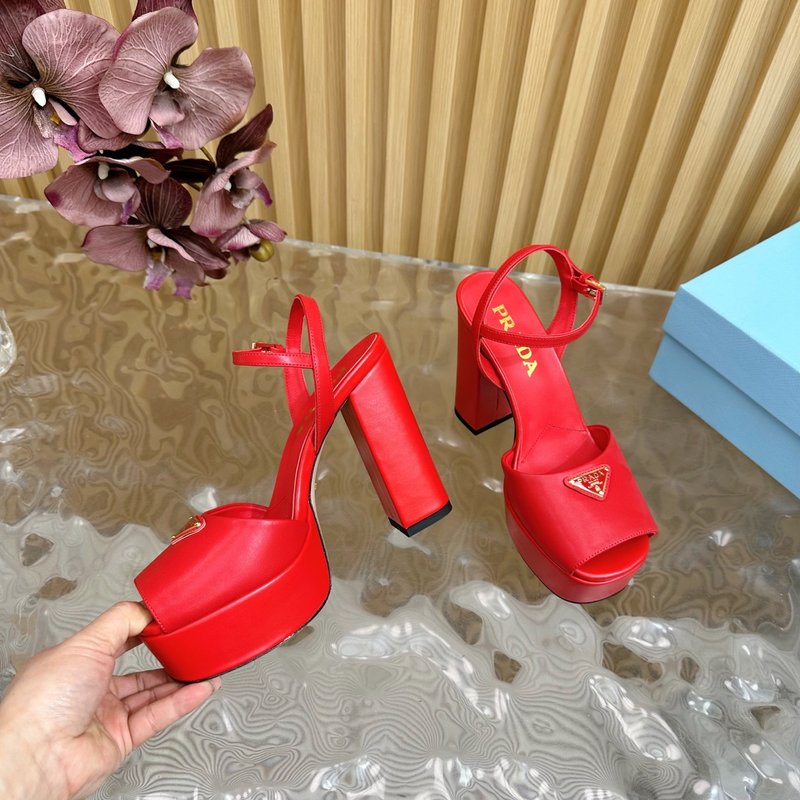 프라다 굵은 굽 플랫폼 라인스톤 여성 구두 001-206313