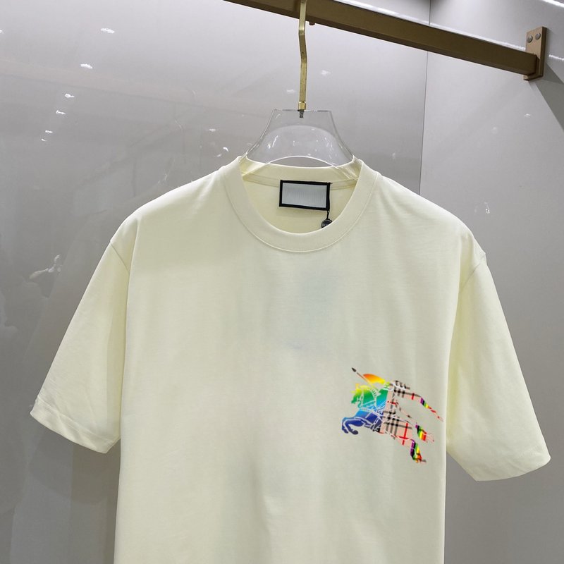 버버리 루즈핏 반팔 티셔츠 001-206828