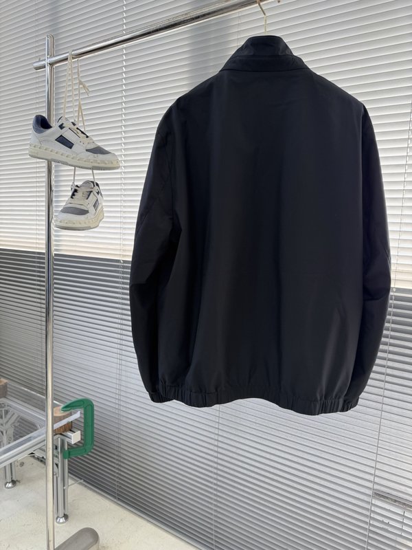 키톤 양면 착용 스탠드 칼라 지퍼 재킷 001-207890