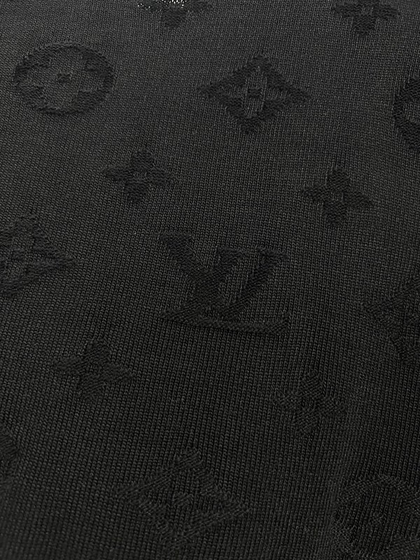 루이비통 올오버 로고 라운드 니트 반팔 티셔츠 001-208191