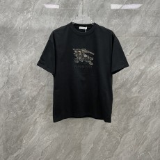 버버리 신규 자수 커플 반팔 티셔츠 001-209046