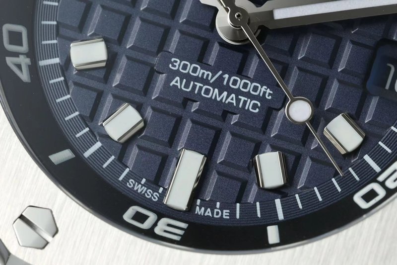 오디마 피게 로얄 오크 오프쇼어 퀵릴리스 다이빙 워치 001-211253