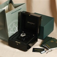 오데마 피게 클래식 블랙 워치 001-211365
