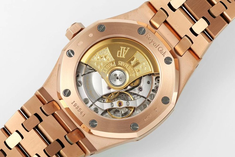 오데마 피게 로얄 오크 시리즈 컬러 다이아몬드 기계식 001-211545