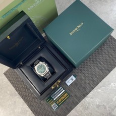오데마 피게 로얄 오크 그린 다이얼 시계 001-211703