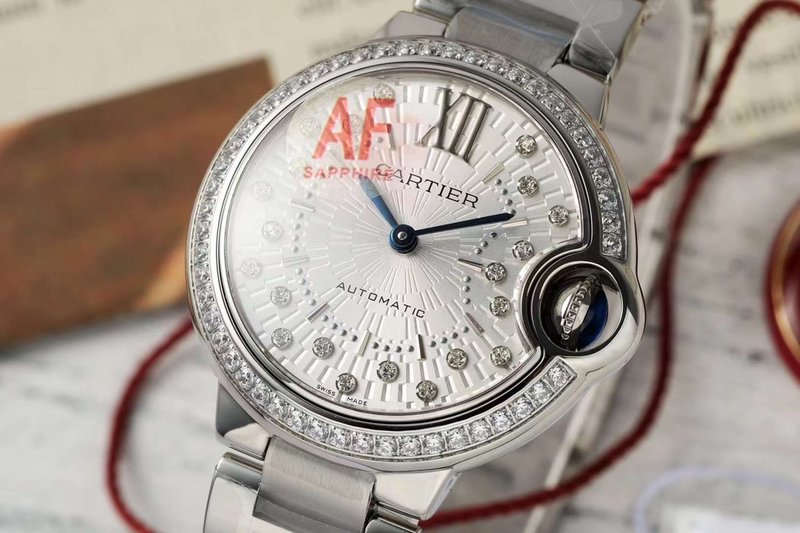 까르띠에 발롱블루 33mm 스테인리스 스틸 시계 001-212520