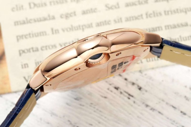 까르띠에 발롱 블루 33mm 스테인리스 스틸 시계 001-212533