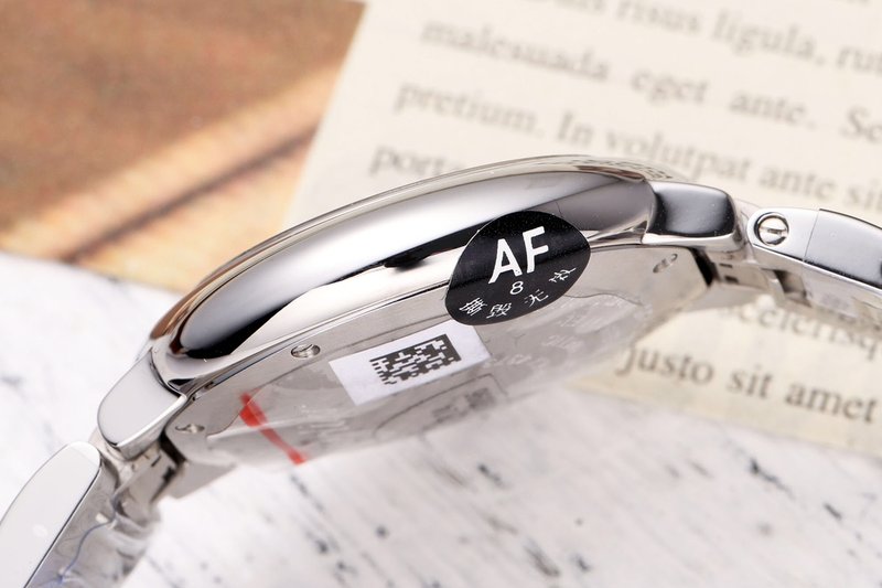 까르띠에 발롱 블루 33mm 스테인리스 스틸 시계 001-212568