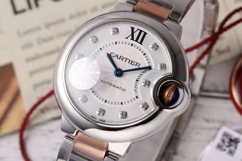 까르띠에 발롱블루 33mm 스테인리스 스틸 시계 001-212569