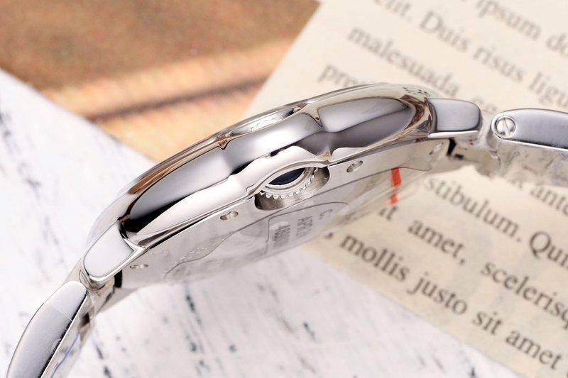 까르띠에 발롱 블루 33mm 스테인리스 스틸 시계 001-212571