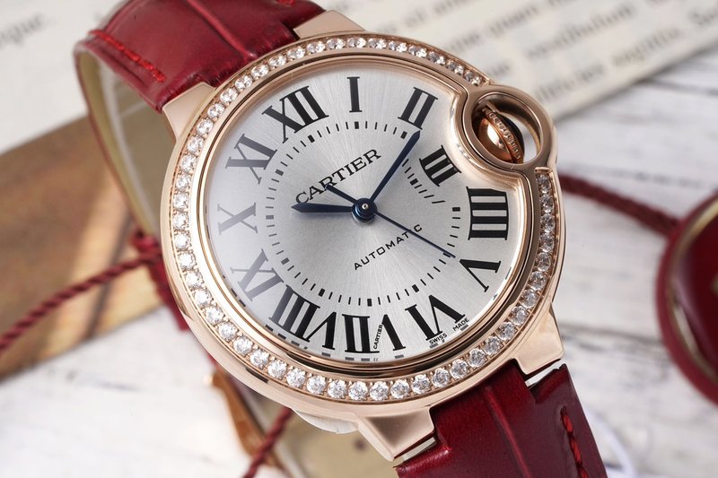 까르띠에 발롱블루 33mm 스테인리스 스틸 시계 001-212607