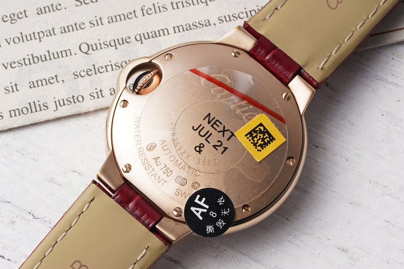 까르띠에 발롱블루 33mm 스테인리스 스틸 시계 001-212607