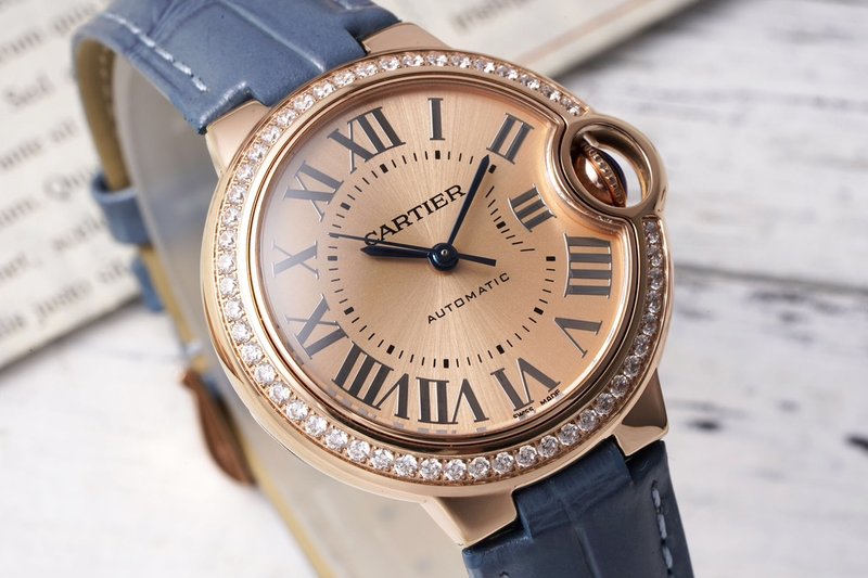 까르띠에 발롱블루 33mm 스테인리스 스틸 시계 001-212637
