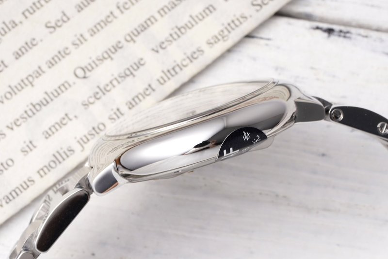 까르띠에 발롱블루 33mm 스테인리스 스틸 시계 001-212640