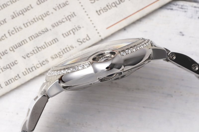 까르띠에 발롱블루 33mm 스테인리스 스틸 시계 001-212656