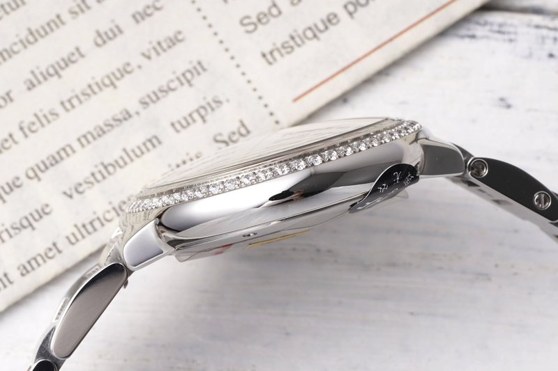 까르띠에 발롱블루 33mm 스테인리스 스틸 시계 001-212656